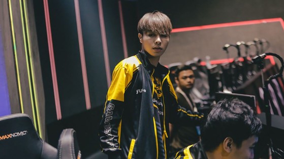 Riot Games permanently bans Vietnamese top laner Zeros for making jokes about COVID-19
