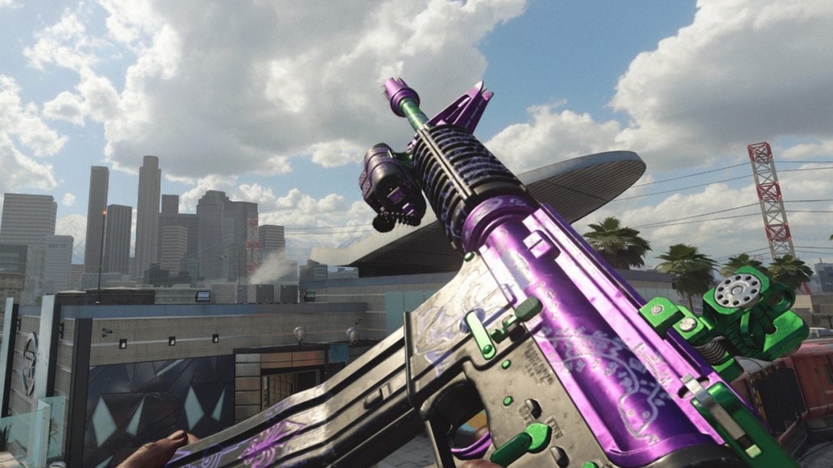 NICKMERCS claims the XM4 is the best Warzone weapon for controller