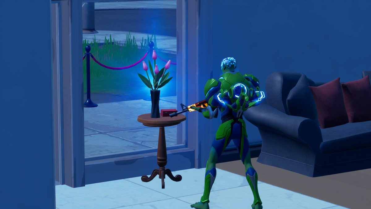 Fortnite Week 11 Challenge Collect a vase of flowers from Lazy Lake