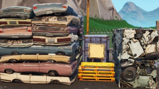 Fortnite: Look for the treasure map panel found in Junk Junction