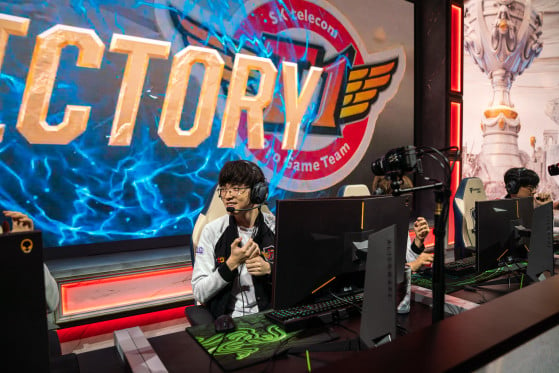 LoL Worlds Day 2 — SKT T1 outlasts RNG; G2, iG, Cloud9, Fnatic & DAMWON win